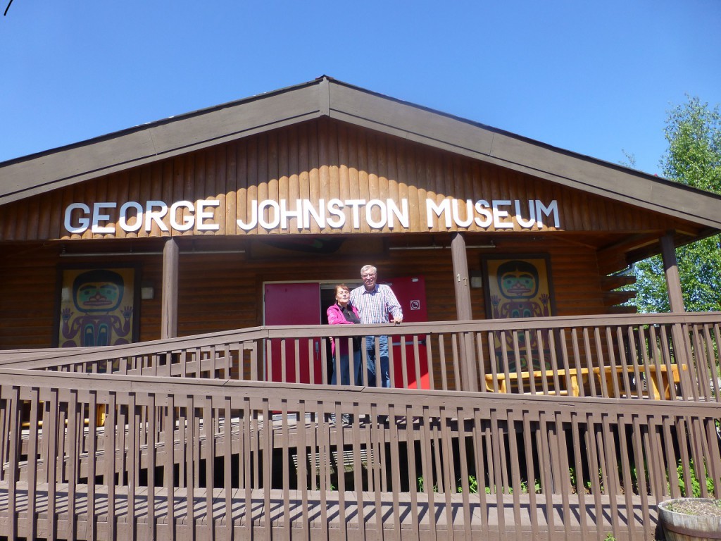 Teslin - George Johnston Museum, hat uns hineingelassen obwohl es erst am 1. Juni oeffnet.